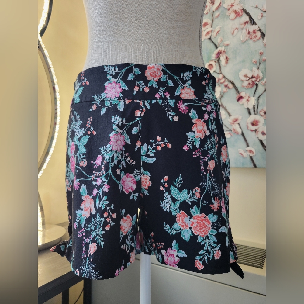Black Flower Shorts